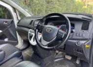 2014 Toyota Isis Platana