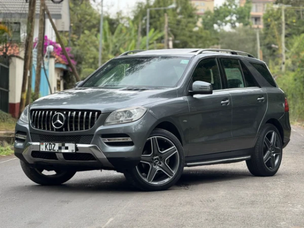 2013 Mercedes Benz ML250 4Matic Sunroof