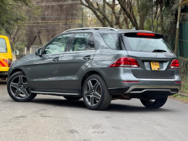 2013 Mercedes Benz ML250 4Matic Sunroof