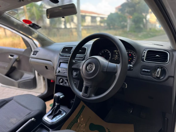2011 Volkswagen Polo