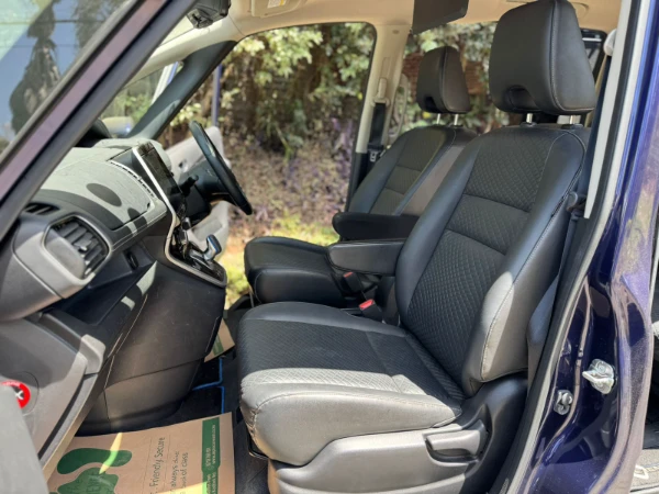 2019 Nissan Serena E-Power Highway Star