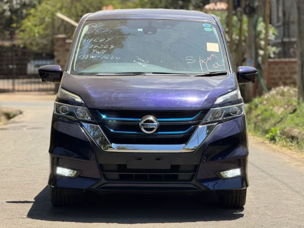 2019 Nissan Serena E-Power Highway Star
