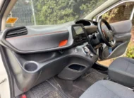 2017 Toyota Sienta Hybrid