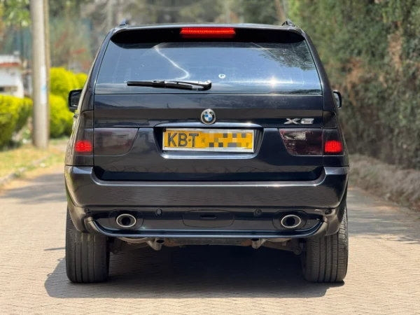 2005 BMW X5 sunroof