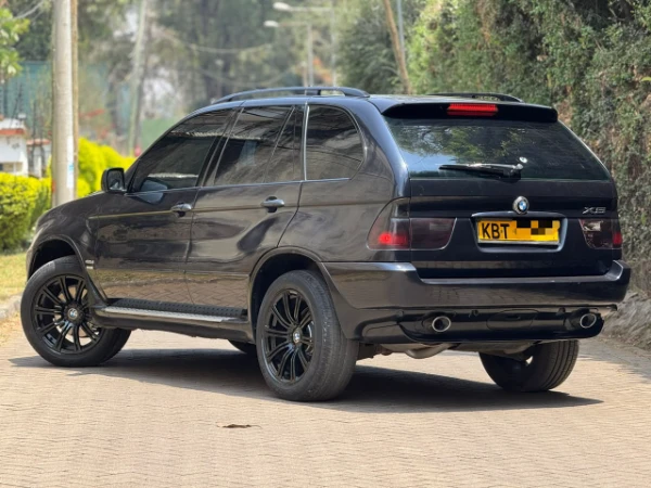 2005 BMW X5 sunroof