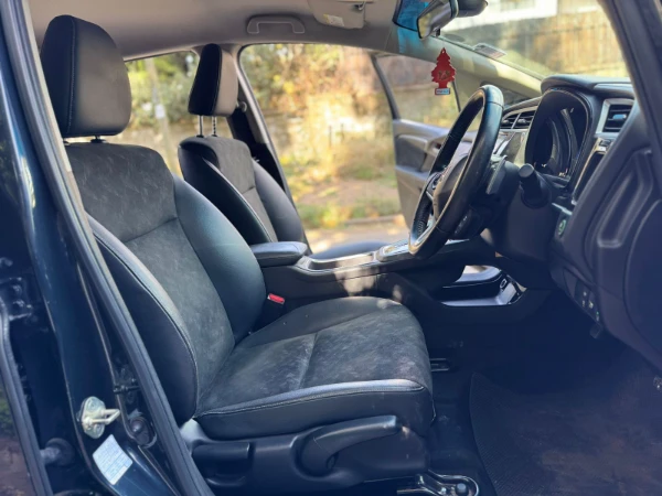 2018 Honda Fit Shuttle Hybrid