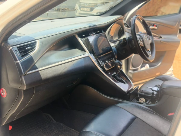 2014 Toyota Harrier Sunroof