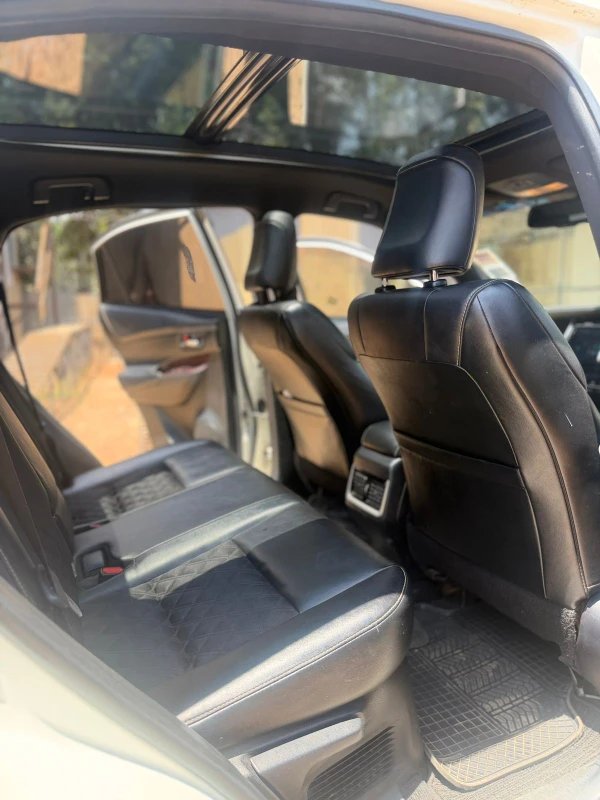 2014 Toyota Harrier Sunroof