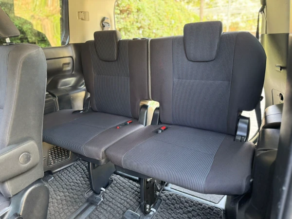 2019 Toyota Noah 7 Seater