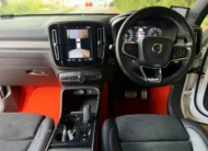 2019 Volvo XC40 T5 AWD R-Design Low Mileage