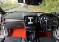 2019 Volvo XC40 T5 AWD R-Design Low Mileage