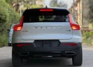 2019 Volvo XC40 T5 AWD R-Design Low Mileage